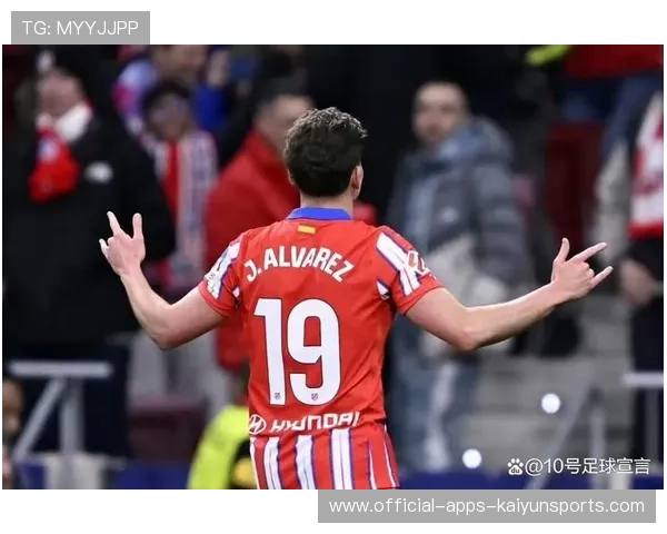 利物浦边后卫高位压上，马赛边路被锁死，利物浦被马竞逆转