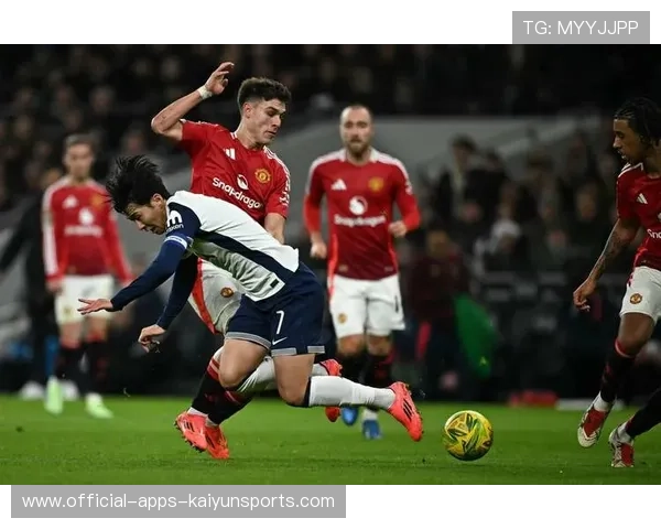 曼联全员迎战热刺，战术调整成为关键